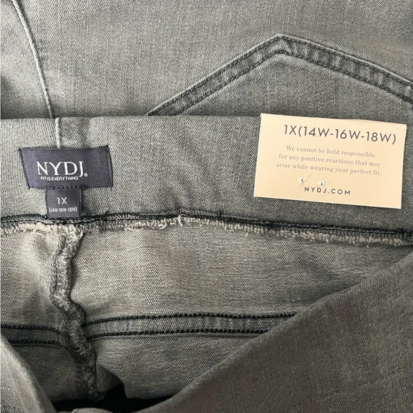 NYDJ Jeans Tummy Control No Gap Pull On Waistband Slim Crop Plus Size 1X - Picture 6 of 8